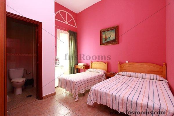 Hostal Rico Madrid Exterior photo
