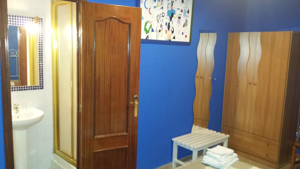 Hostal Rico Madrid Exterior photo